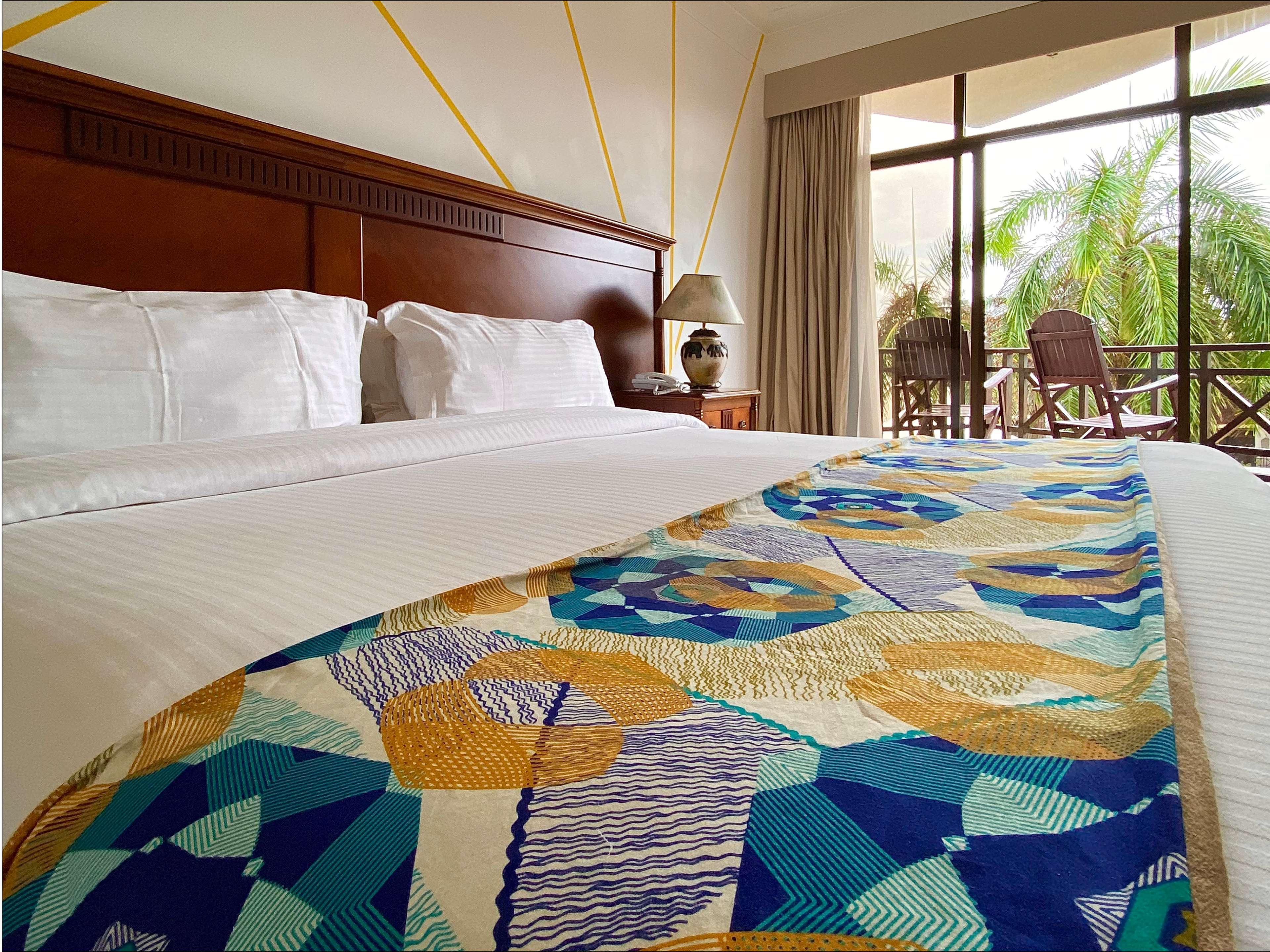 Golden Tulip Dar Es Salaam Hotel Екстериор снимка